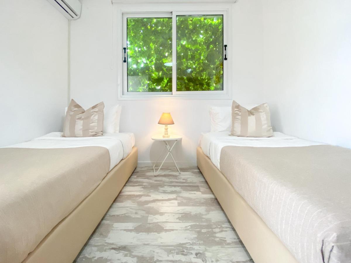 Phaedrus Living: Seaview Luxury Flat Athina Grenada Apartment Paphos ภายนอก รูปภาพ